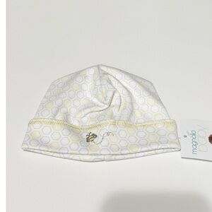 Magnolia baby infant cotton hat. NWT busy bee.